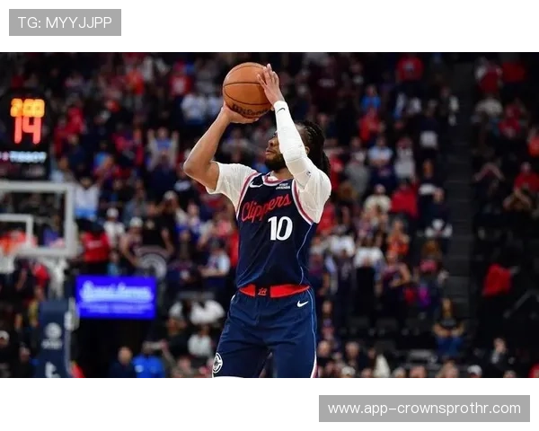 伦纳德挡拆拉开防线助攻率提升显著领先对手球队核心