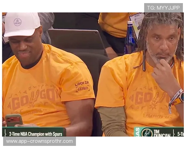 大卫·罗宾逊内线防守+篮板能力拉开与同时代中锋差距