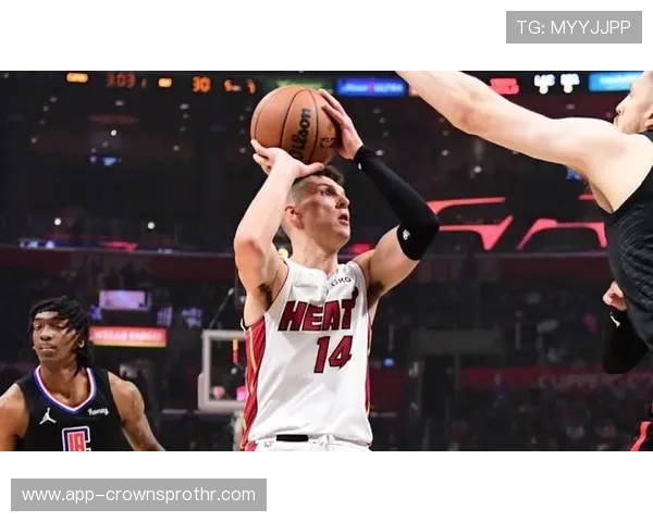 基德突破助攻能力提升，挡拆组织效率远超洛瑞